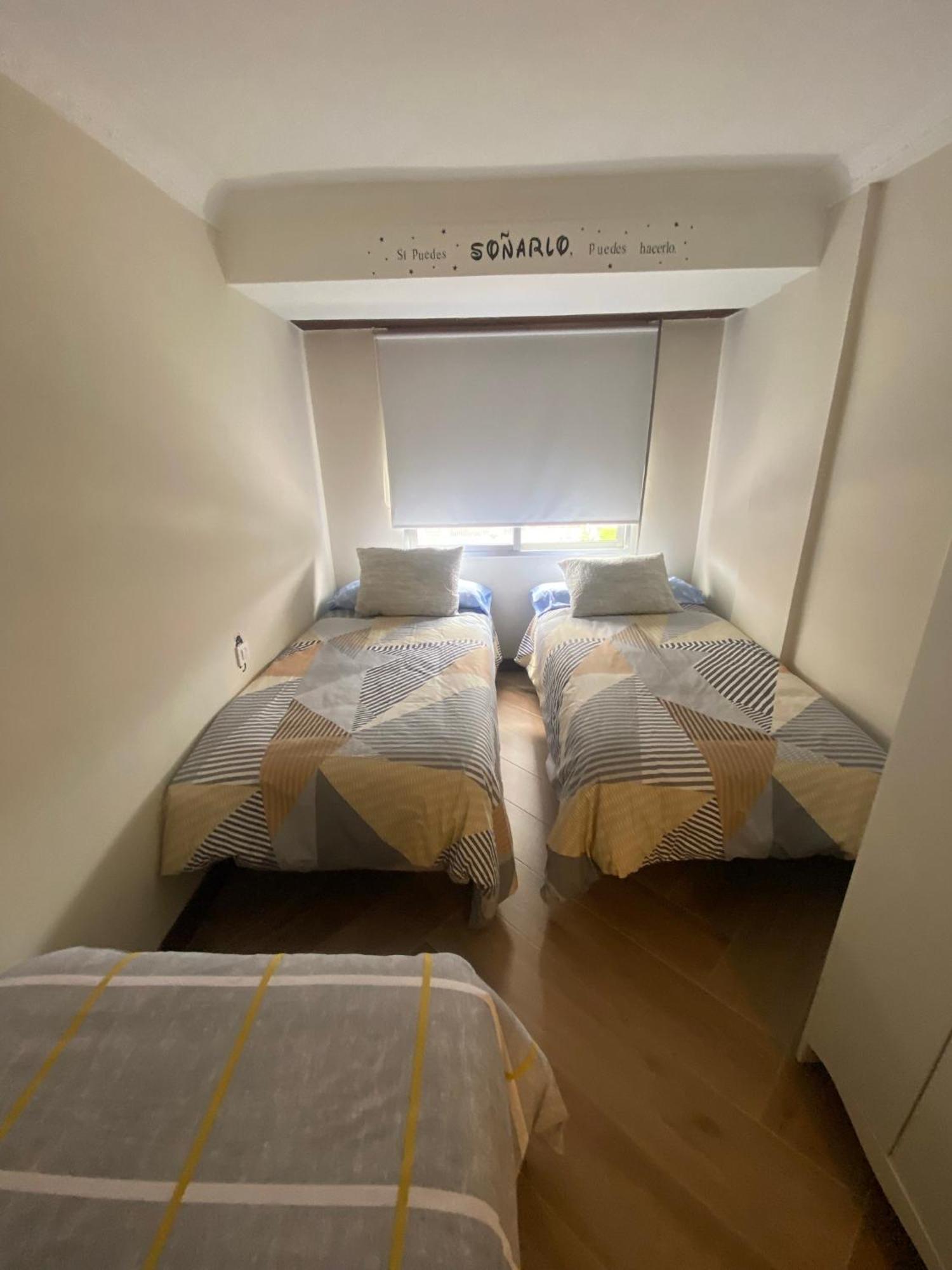 Gijon Center Apartment ภายนอก รูปภาพ